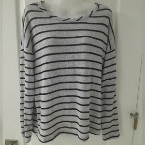 Forever 21 Striped Light Sweater/pullover